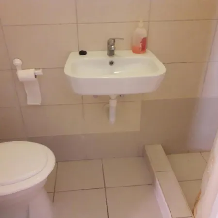 Homestay Napsugar Apartmanhaz Balatonlelle