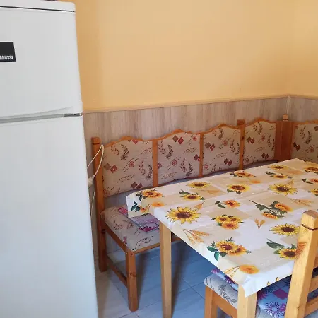 Napsugar Apartmanhaz * Balatonlelle
