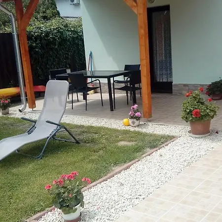 Napsugár Homestay szállás Balatonlelle