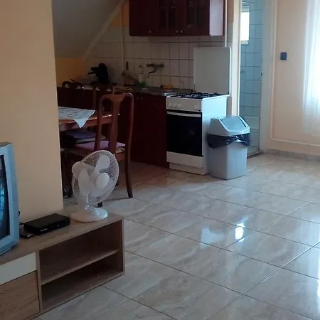 Napsugar Apartmanhaz