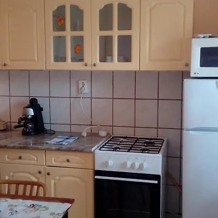 Napsugar Apartmanhaz Balatonlelle
