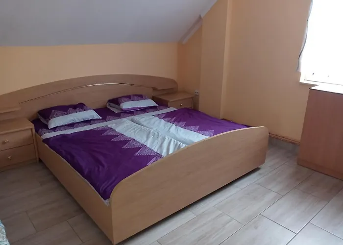 Privatunterkunft Napsugar Apartmanhaz *
