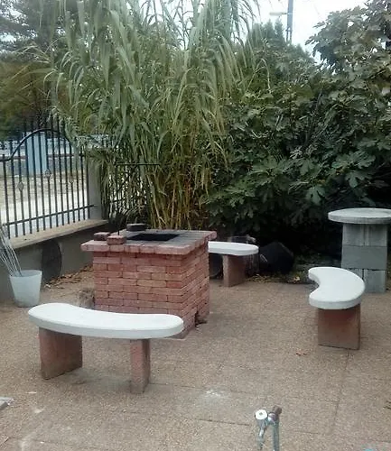 Napsugar Apartmanhaz בית אירוח *