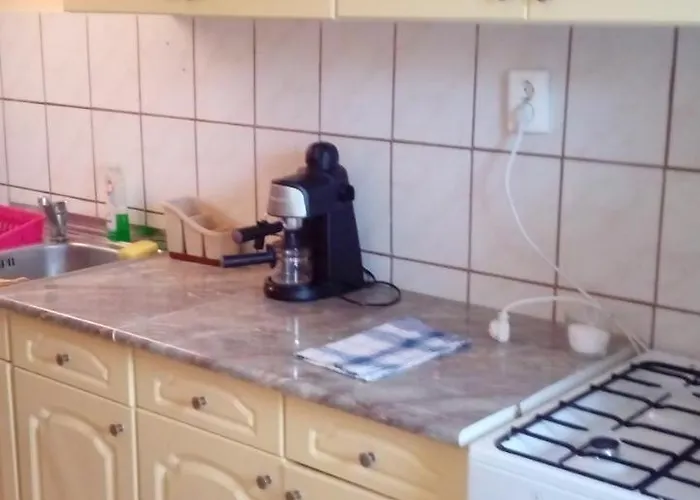 Privatunterkunft Napsugar Apartmanhaz *